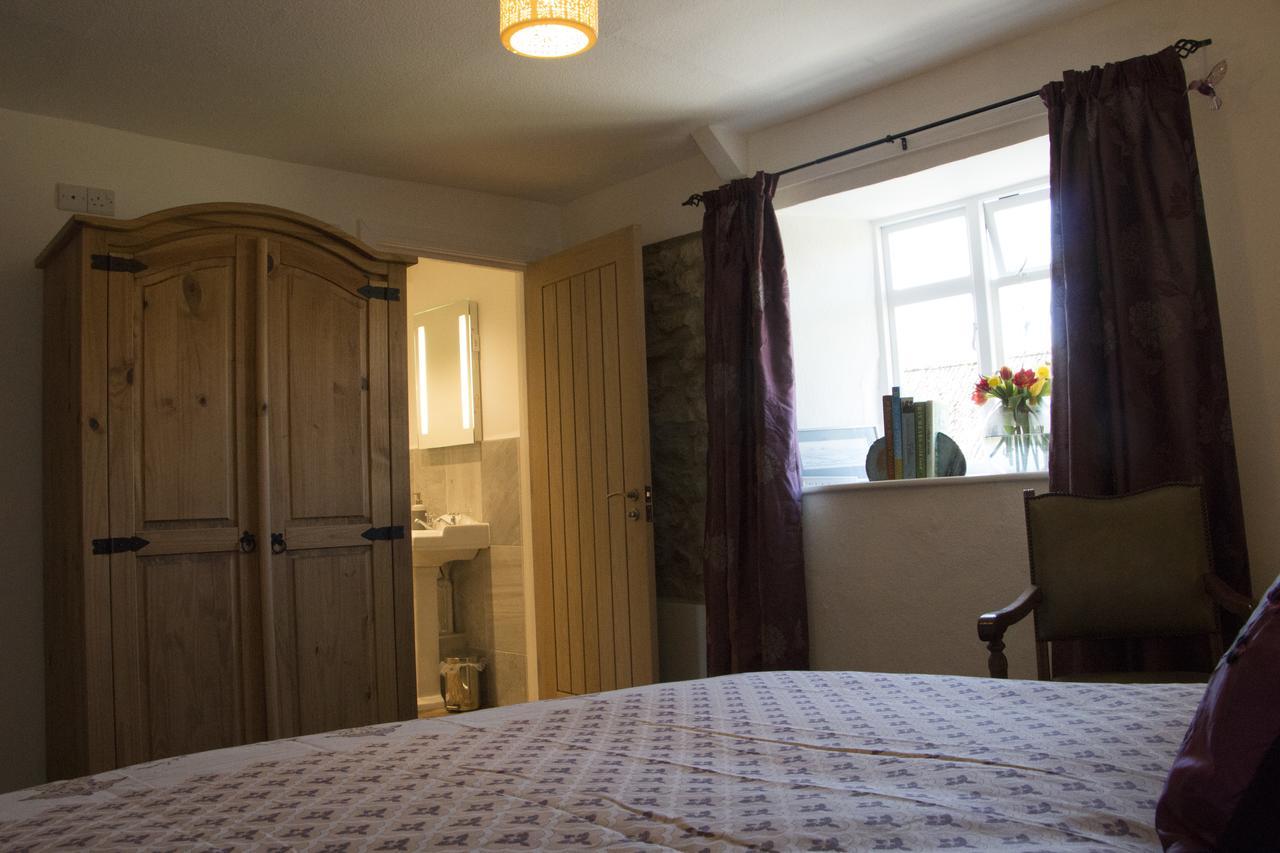 The Mitre Inn Sherborne  Εξωτερικό φωτογραφία