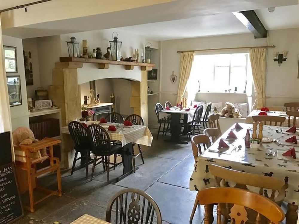 The Mitre Inn Sherborne  Εξωτερικό φωτογραφία