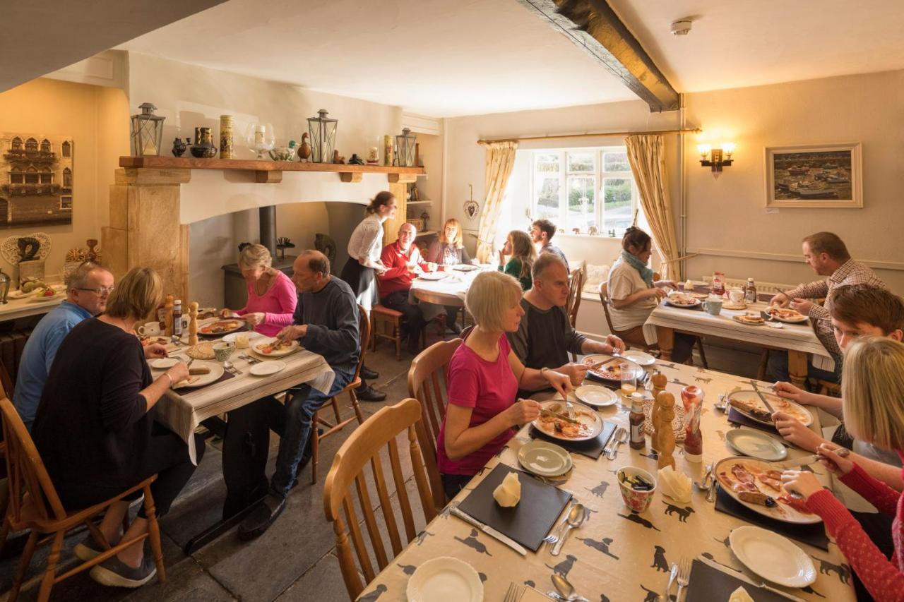 The Mitre Inn Sherborne  Εξωτερικό φωτογραφία