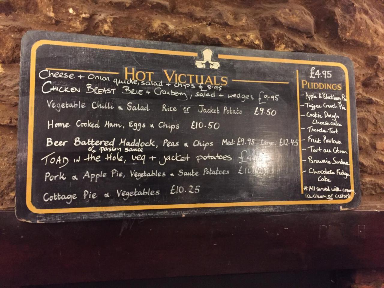 The Mitre Inn Sherborne  Εξωτερικό φωτογραφία