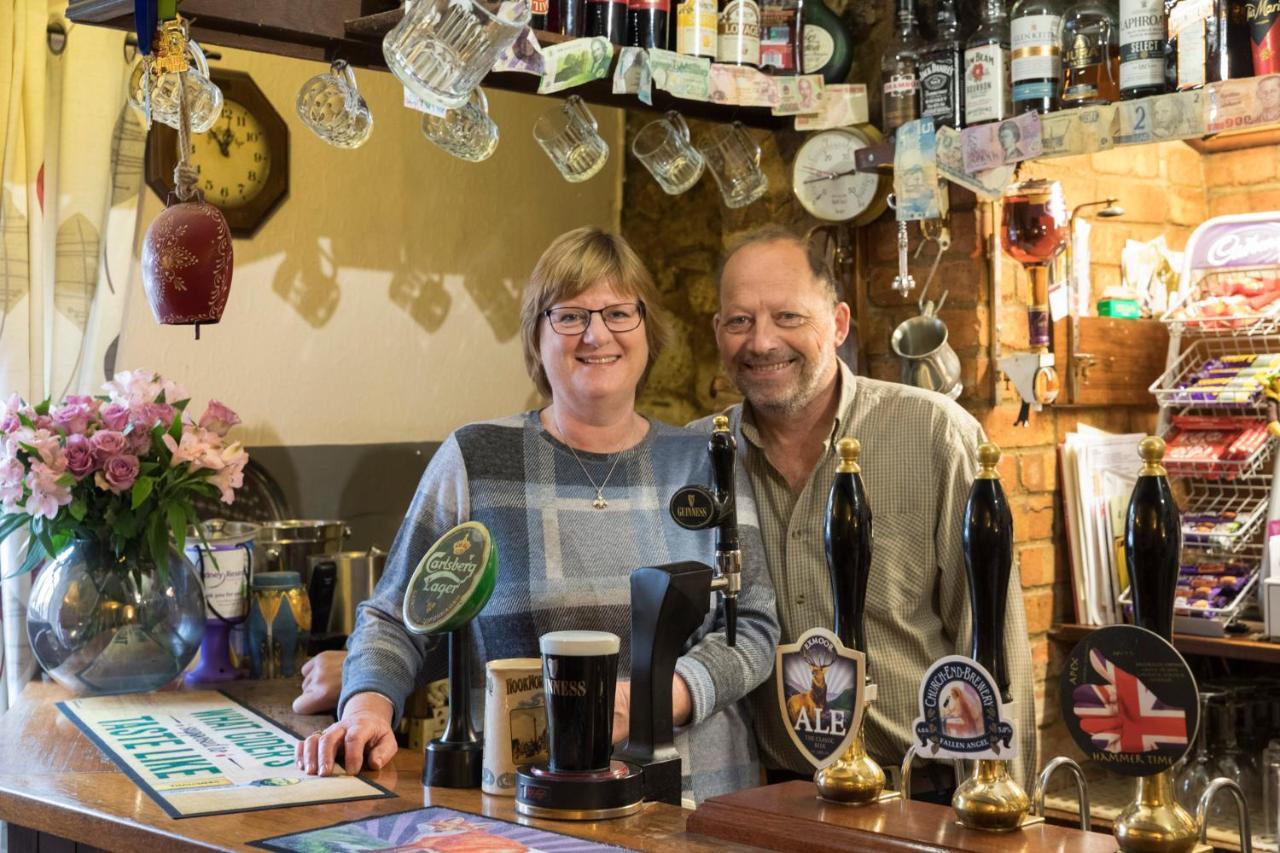 The Mitre Inn Sherborne  Εξωτερικό φωτογραφία